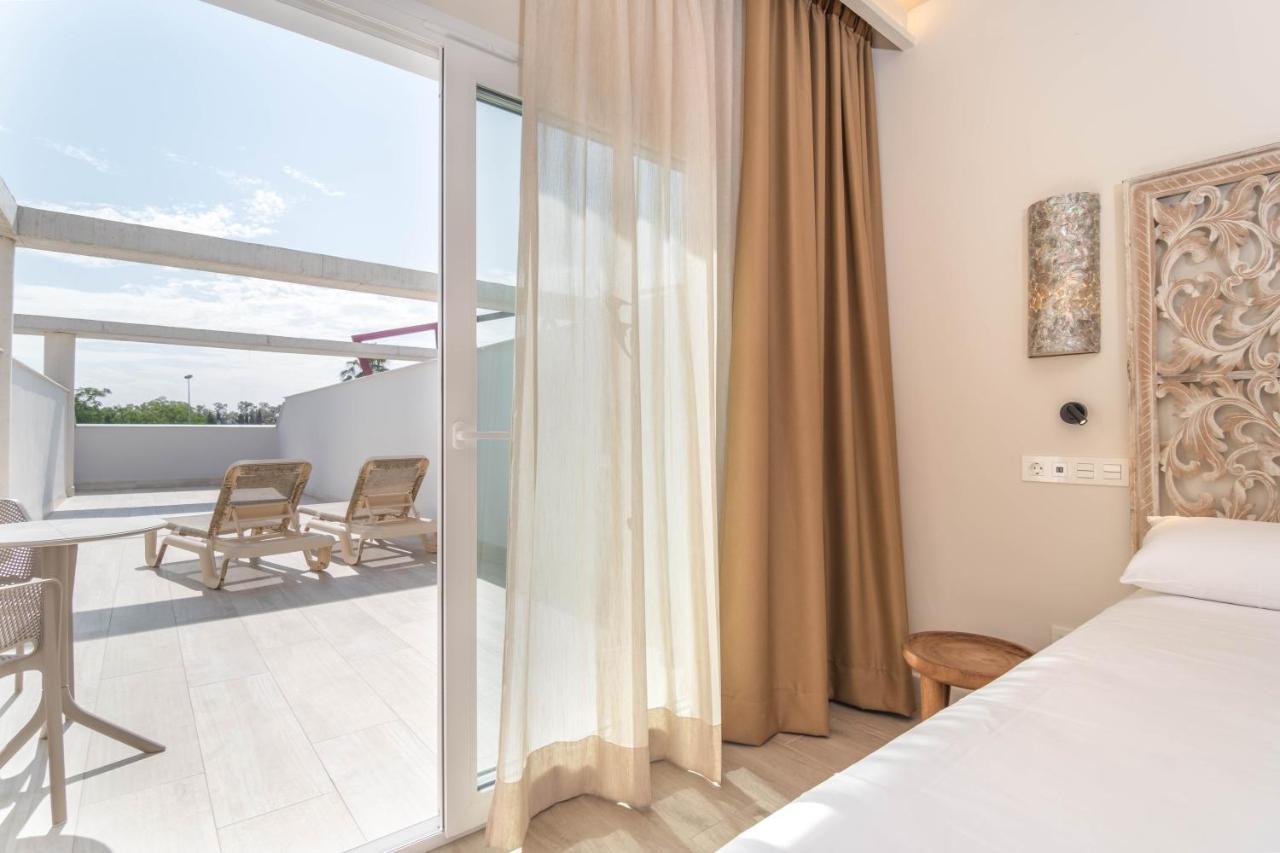 Aljarafe Suites By Qhotels Gelves ภายนอก รูปภาพ