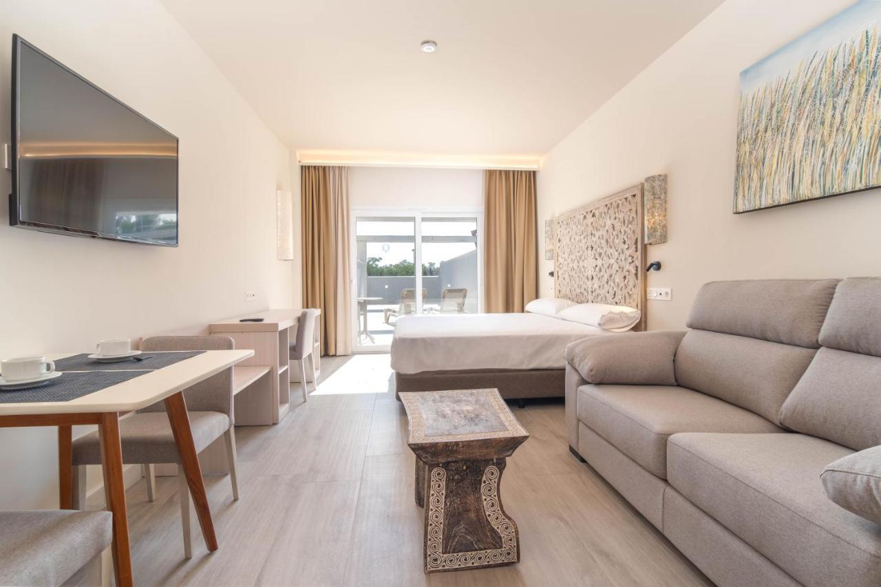 Aljarafe Suites By Qhotels Gelves ภายนอก รูปภาพ