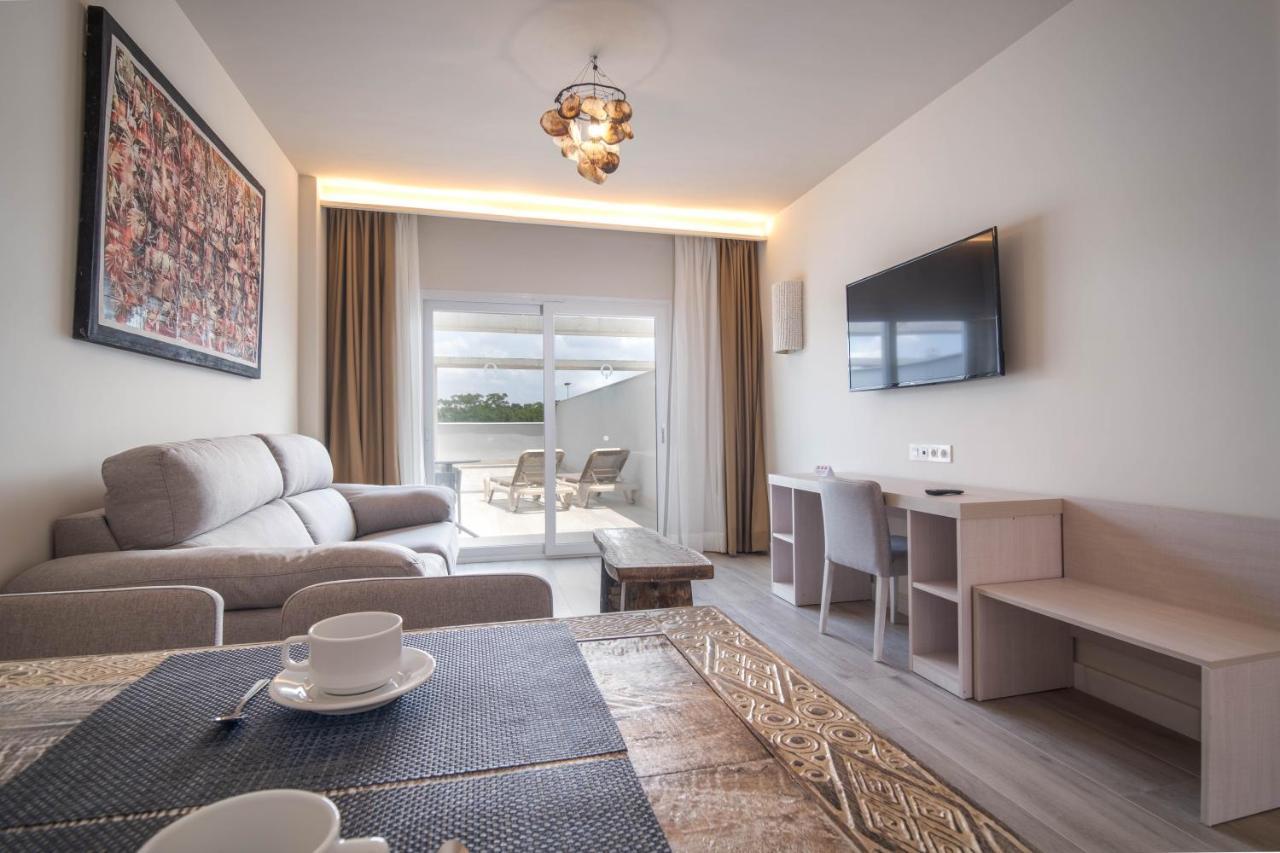 Aljarafe Suites By Qhotels Gelves ภายนอก รูปภาพ