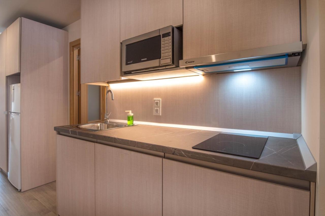 Aljarafe Suites By Qhotels Gelves ภายนอก รูปภาพ