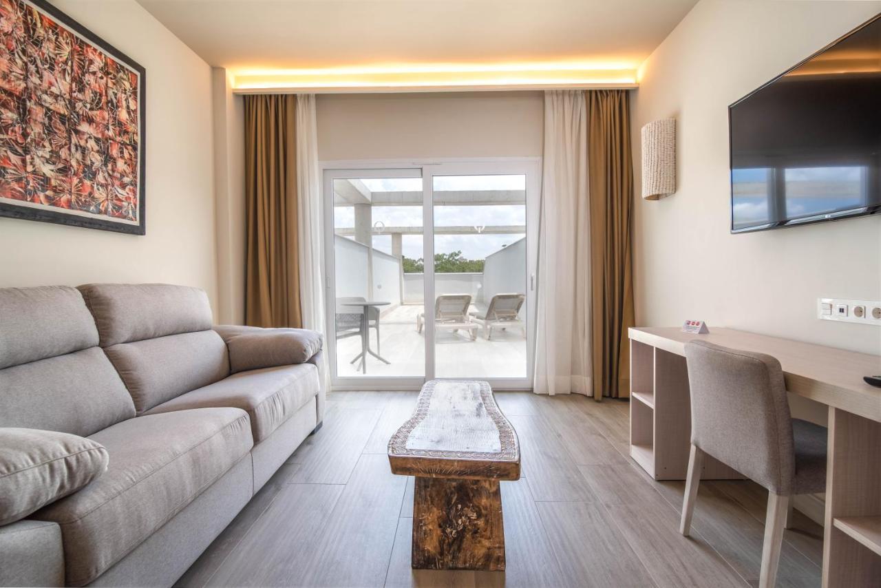 Aljarafe Suites By Qhotels Gelves ภายนอก รูปภาพ